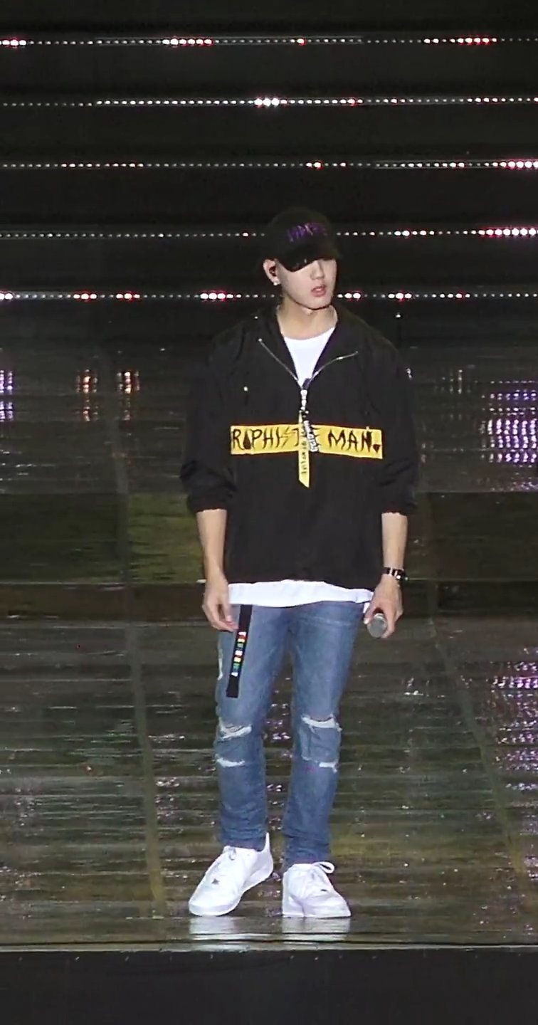 두상 제일 이쁘다고 자부할수있는 아이돌 | 인스티즈