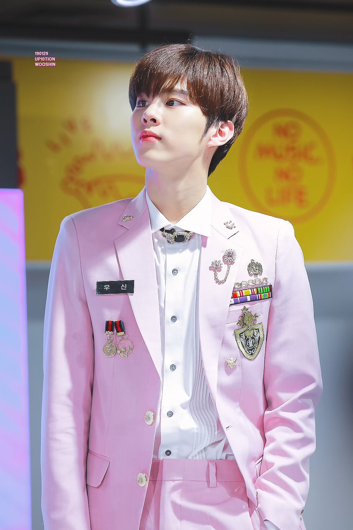 우석이 팬들은 어떤 컨셉 우석이 보고 싶어 | 인스티즈