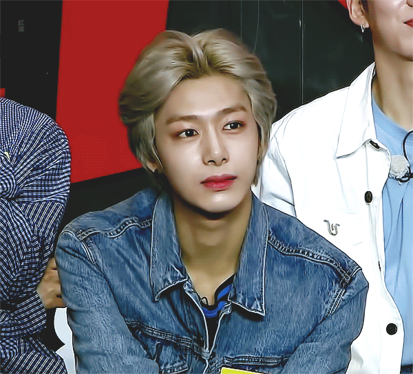 아침부터 엄청난 걸 봐버렸다.... | 인스티즈