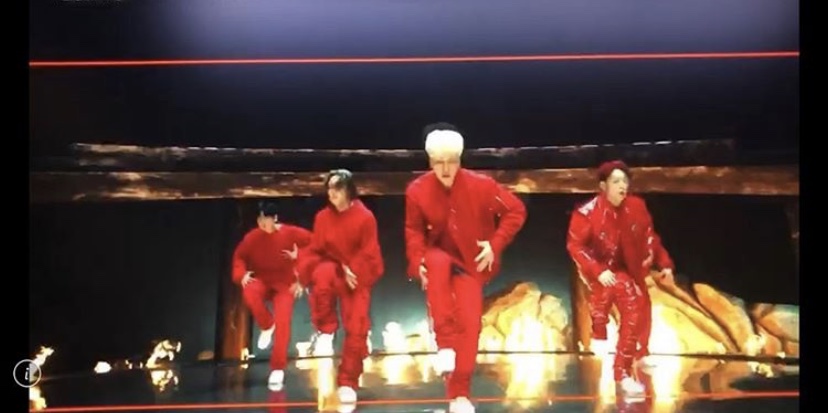 아이콘 책임져 어쩔꺼야 월요일부터 | 인스티즈