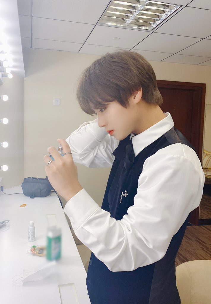 ㄱ 요즘 박지훈 볼 때마다 진짜 모러벤 생각나 | 인스티즈