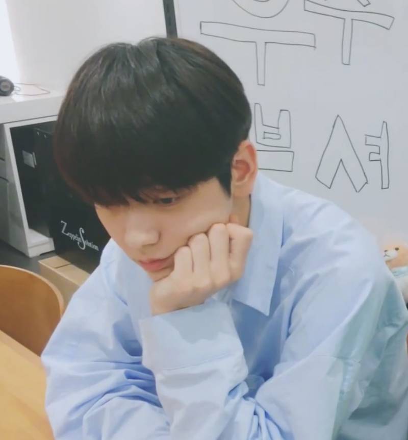 과 단톡에서 자기소개 첫 빠따 끊은 그때의 심장 쫄깃함... | 인스티즈