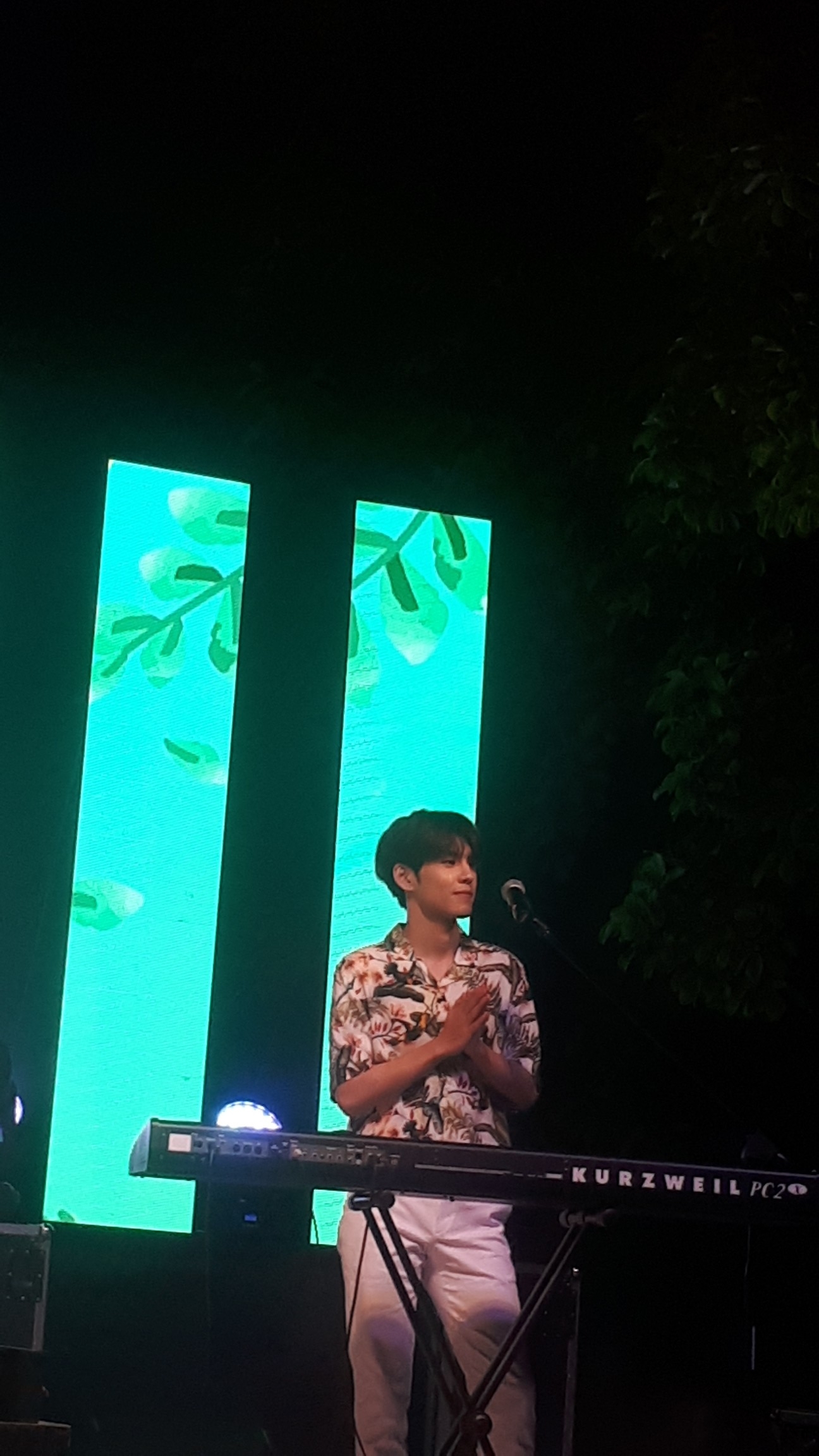 데이식스 역주행 기념 사진풀게(별거아님주의) | 인스티즈