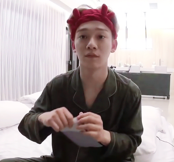 마지막으로 움짤 몇개 올리고 갤러리에서 니 흔적은 싹 지울거다 김종대 보기 싫은 사람 들어오지 마셈 | 인스티즈