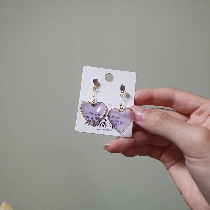 야들아 이 귀걸이 이상해??!? | 인스티즈