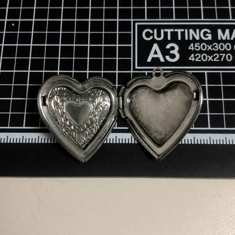 혹시 이런 펜던트에 사진 어떻게 넣는지 아는사람?! | 인스티즈