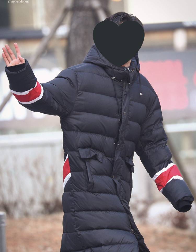 이패딩 사고싶은데 예뻐서 ㅠㅠ 있는 사람 없니.. | 인스티즈