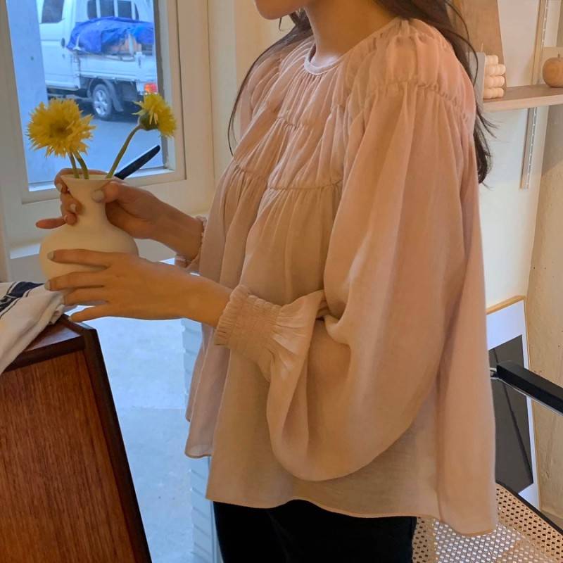 익들아 이 블라우스 부해보일까..?? | 인스티즈