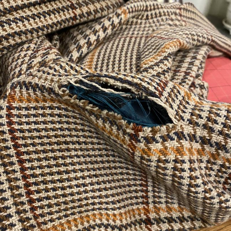 망했어 코트 뜯겼는데 | 인스티즈