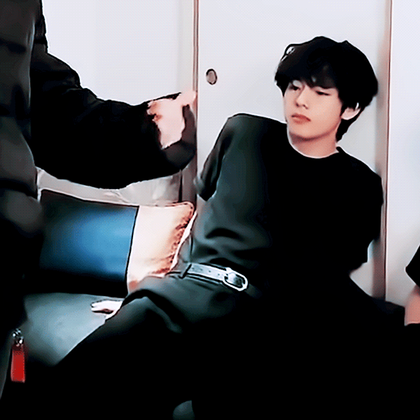 7방탄 7남사친과 거지 같은 남친이 공존할때 | 인스티즈