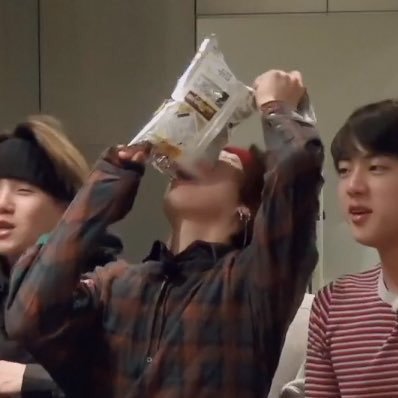 성공하는덴 다 이유가 있음ㅋㅋ 방탄을 봐 | 인스티즈