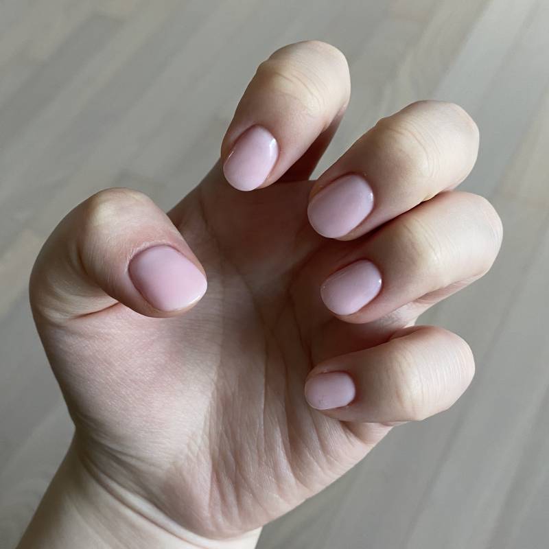 네일 한 거 같아????핑크색 티나??? | 인스티즈