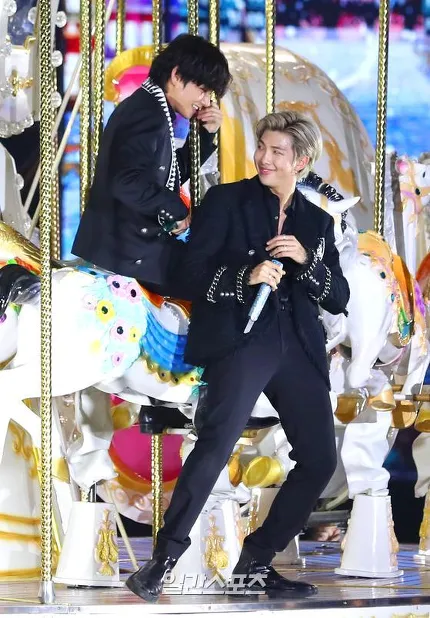 똑똑 랩뷔러 계십니까 | 인스티즈