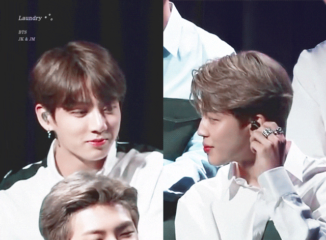 ㄱ 국민 찐이다... 스킨십 하나 없는데 묘한 짤 몇개 털어봄 | 인스티즈