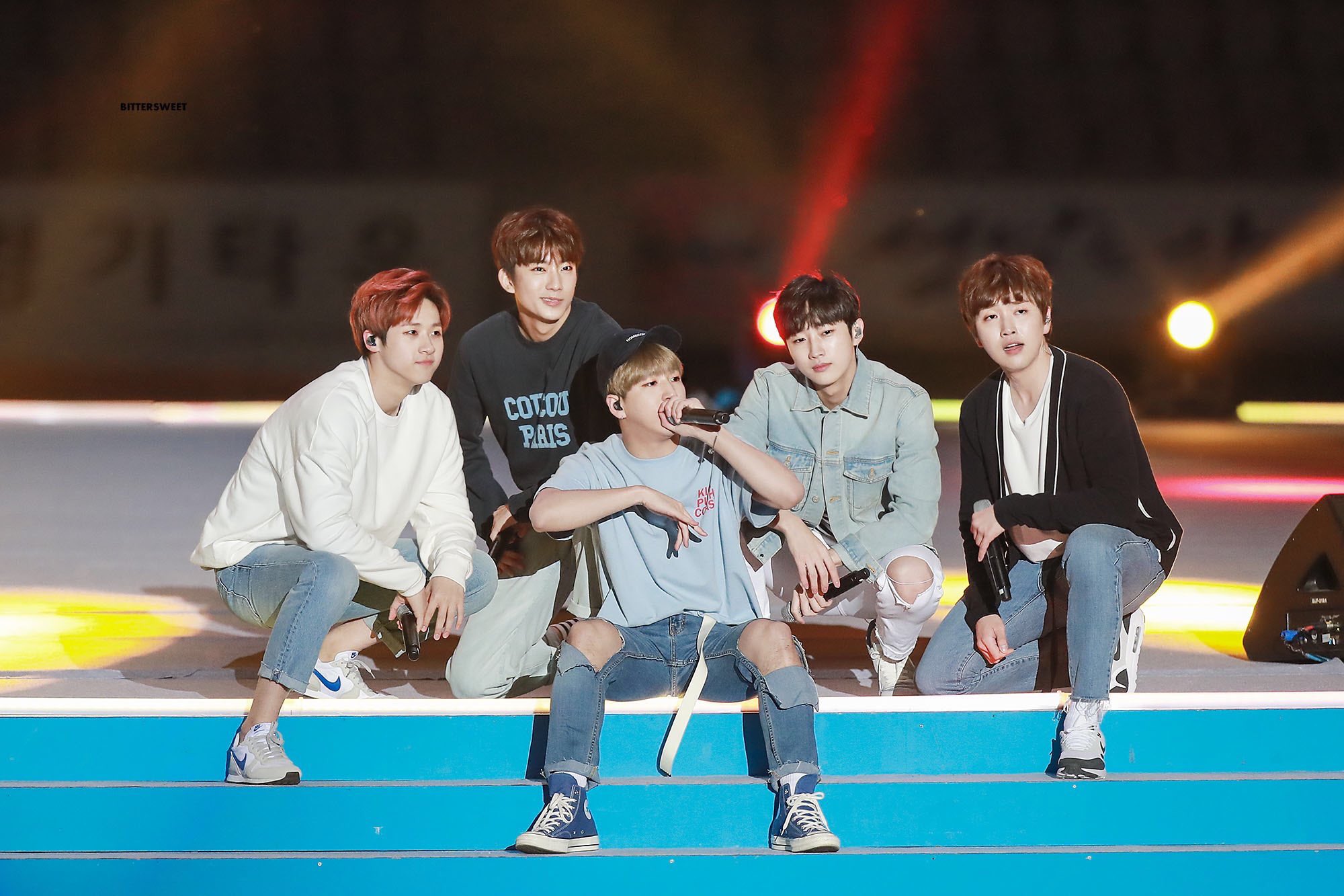 오늘따라 다섯명이 더 보고싶네 | 인스티즈