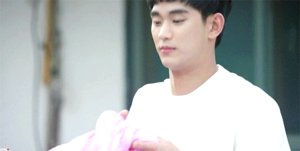 너무 잘 커줘서 고마운 아이유 - 김수현 | 인스티즈