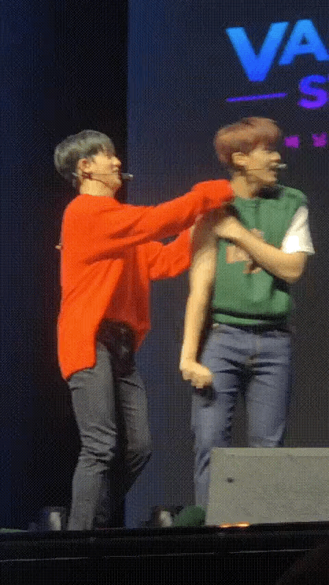 팔뚝 자랑하고 부끄러워 하는 거 뭐야 ㅈㅇ송유빈 | 인스티즈