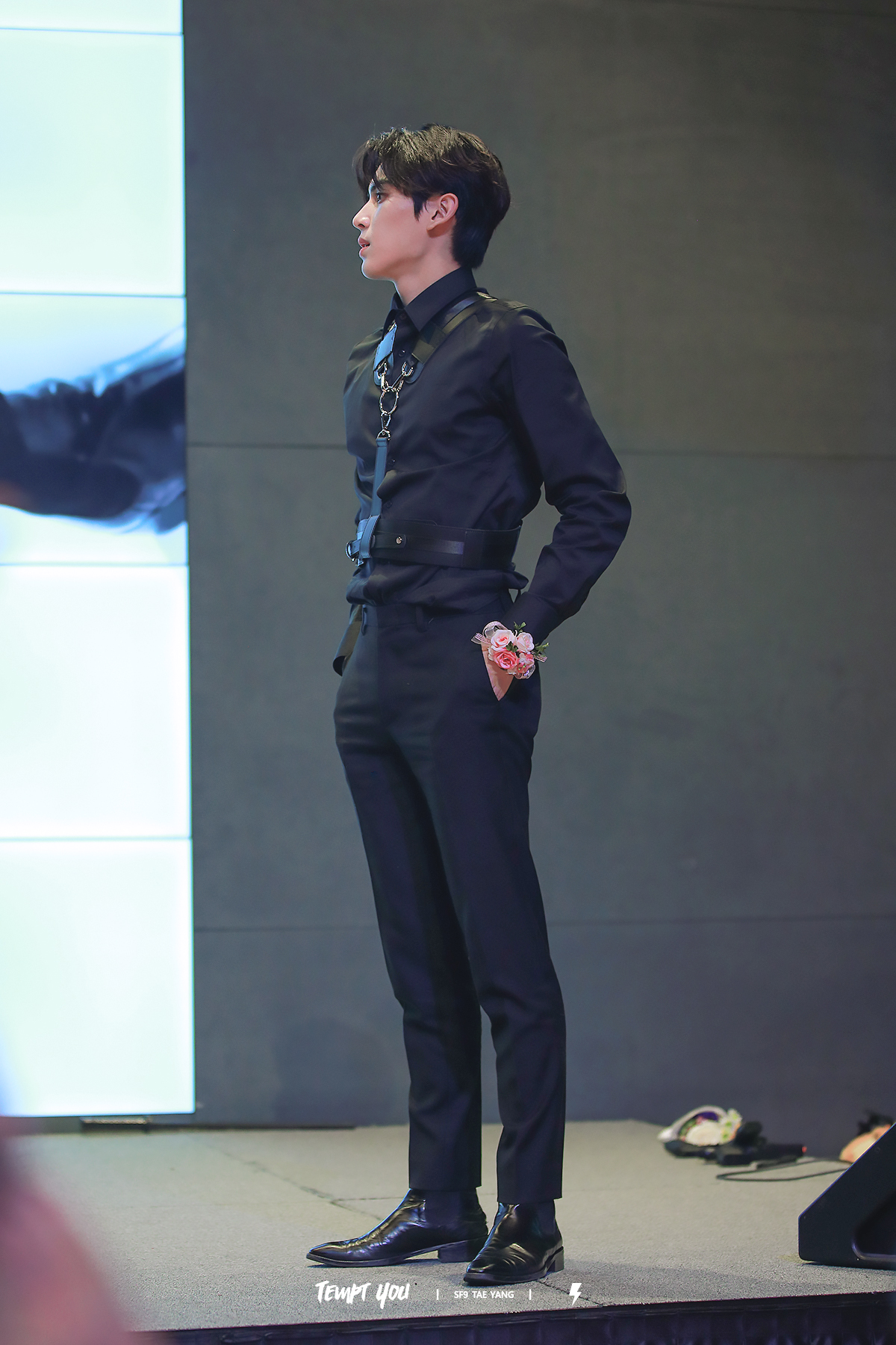 [잡담] 유태양 몸 진짜 사기다...... | 인스티즈