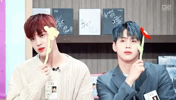 김국헌 송유빈 팬싸에서 자기 선물 보다 강아지 선물에 더 진심이야 | 인스티즈