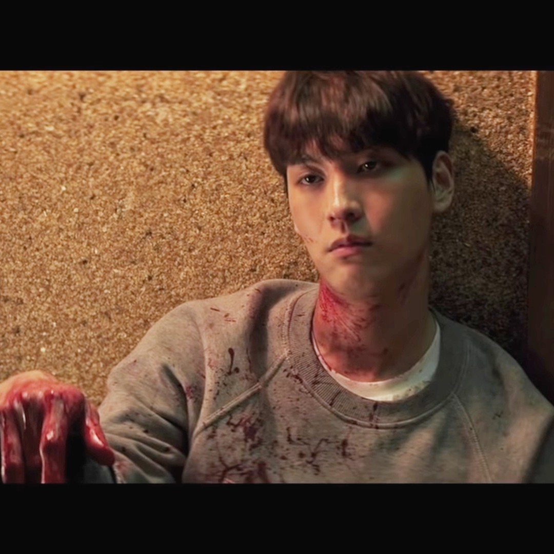 배우플이니까 내 배우 사진 놓고가야지!! | 인스티즈