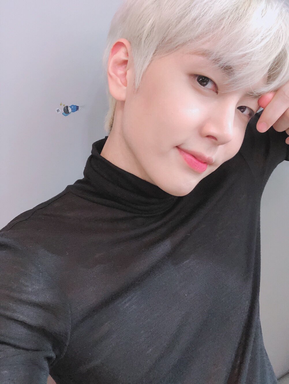 아기라는 수식어가 제일 잘어울리는 아이돌 | 인스티즈