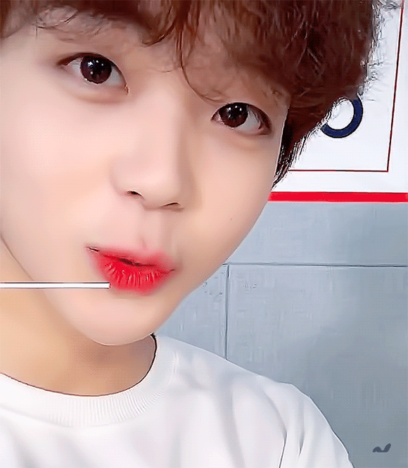 송형준 진짜 아기도깨비같닼ㅋㅋㅋㅋㅋㅋㅋ | 인스티즈