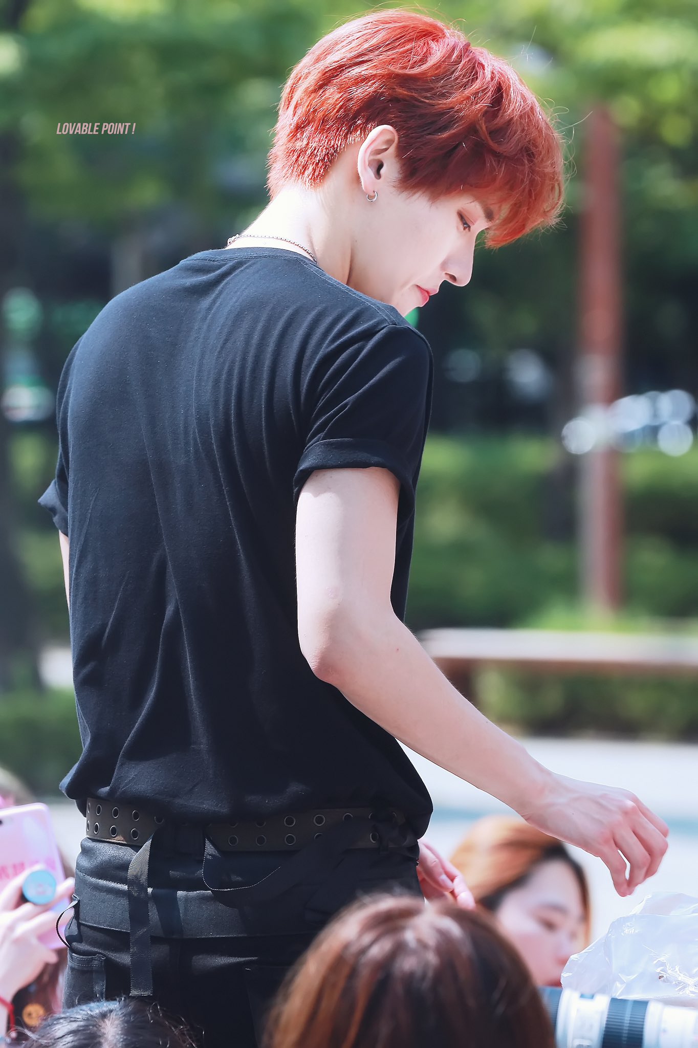 그 시절 우리가 사랑했던 검은 반팔 김인성 | 인스티즈