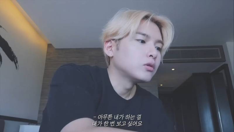 군대 간 아이돌이 휴가나와서 팀 콘서트 보는 느낌 | 인스티즈