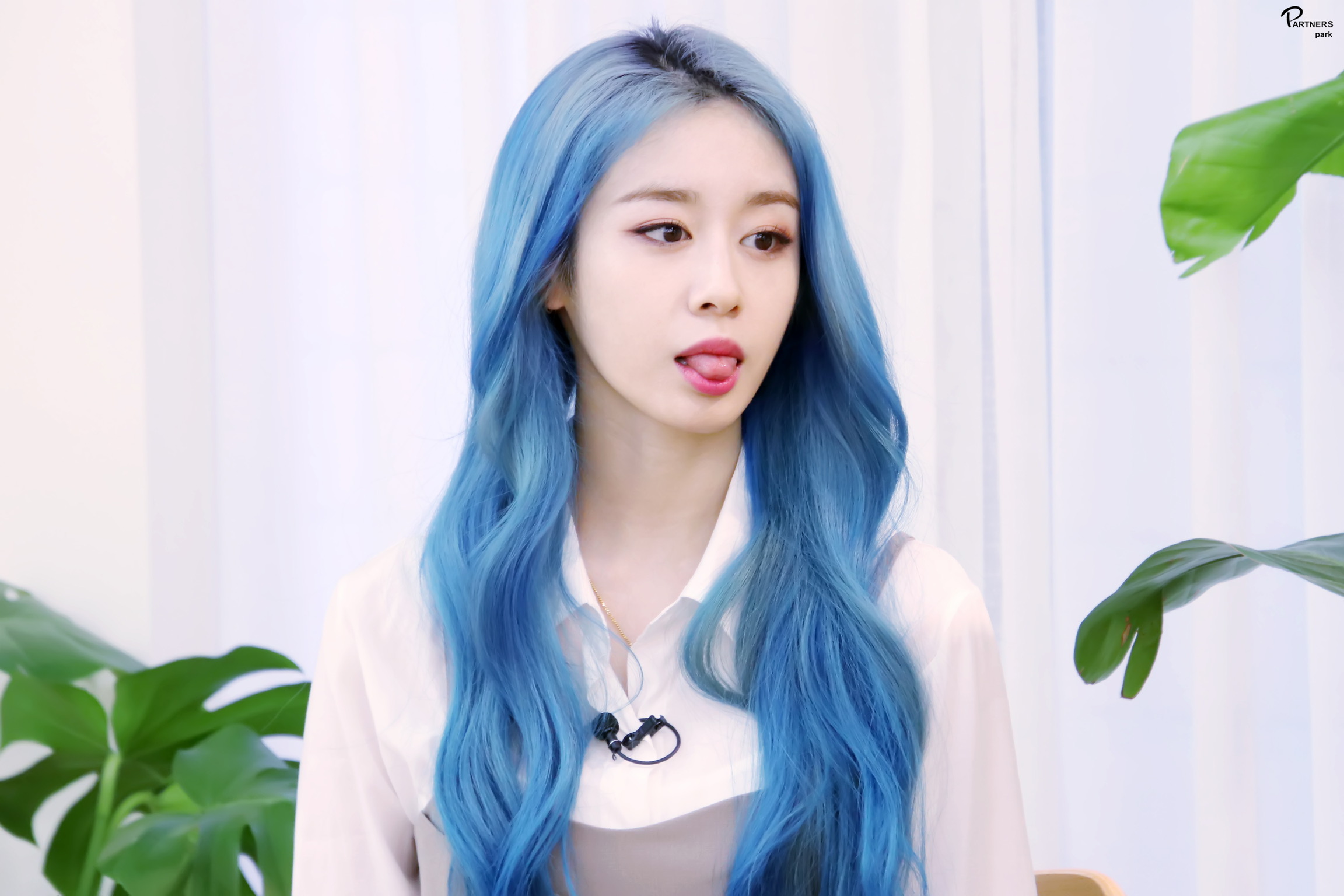 오늘자 티아라 지연 | 인스티즈