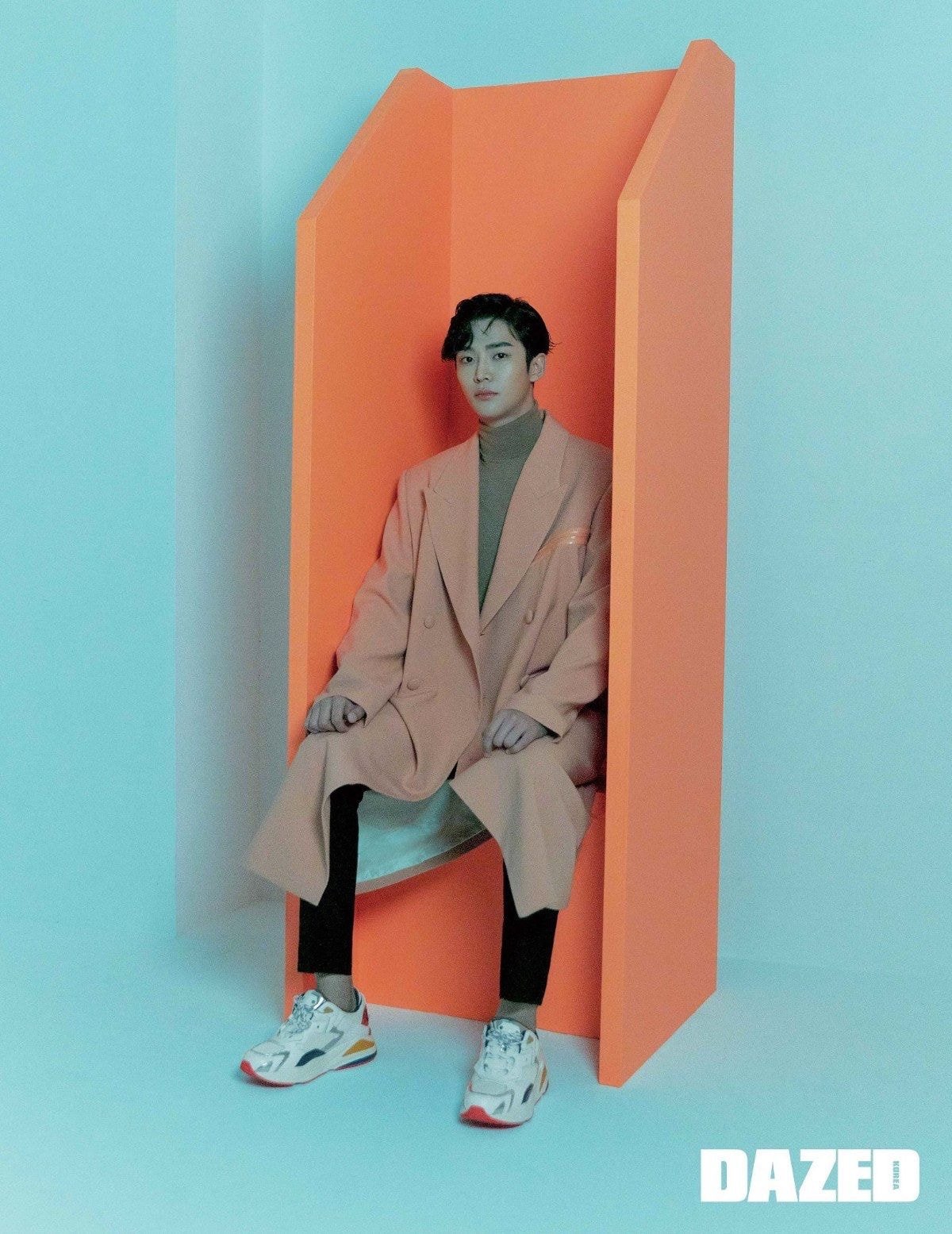 내 투본진(로운 강다니엘) 잡지 풀린거봐바 비율이며 얼굴 환상이야 | 인스티즈