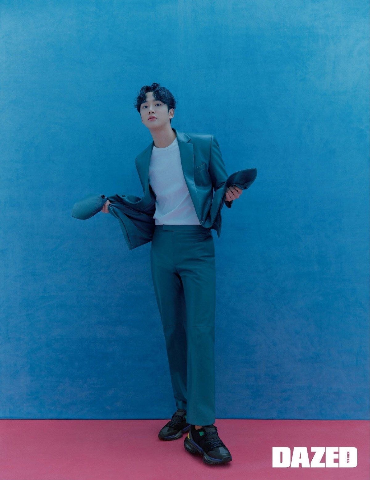 내 투본진(로운 강다니엘) 잡지 풀린거봐바 비율이며 얼굴 환상이야 | 인스티즈