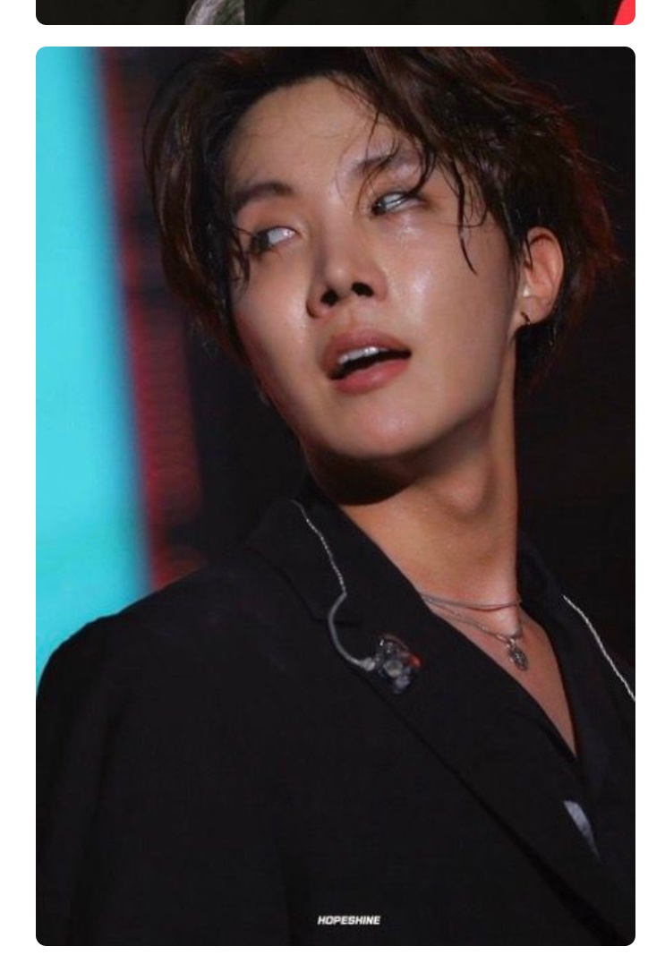 제이홉 섹시한 짤에 뷔가 댓글 남긴거 너무 귀여웤ㅋㅋㅋㅋㅋ | 인스티즈