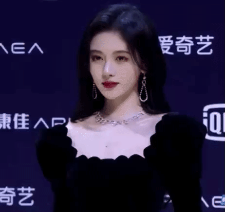 근데 중국배우들 보면 다 진하고 분위기가 비슷한데 | 인스티즈