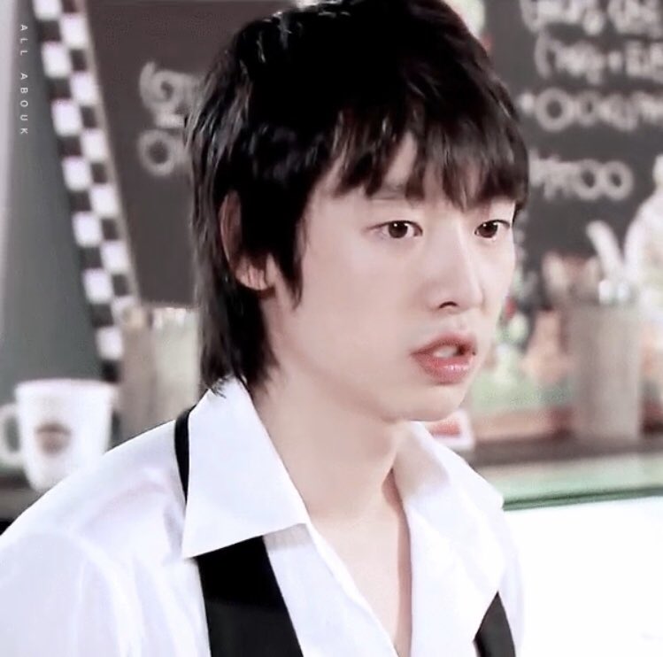 🙏🏻🙏🏻김동욱 20대때 얼굴 닮은 아이돌이나 배우 있을까❓🙏🏻🙏🏻🙏 | 인스티즈