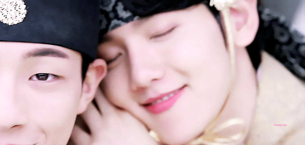 왕은이 4주년이라니...은아 잘지내니🥺 | 인스티즈