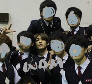 고딩 때 노래부르는데 응원해주는 여학생들 많은 거 보면 복도에서 고백 받은 것도 안 이상함 | 인스티즈