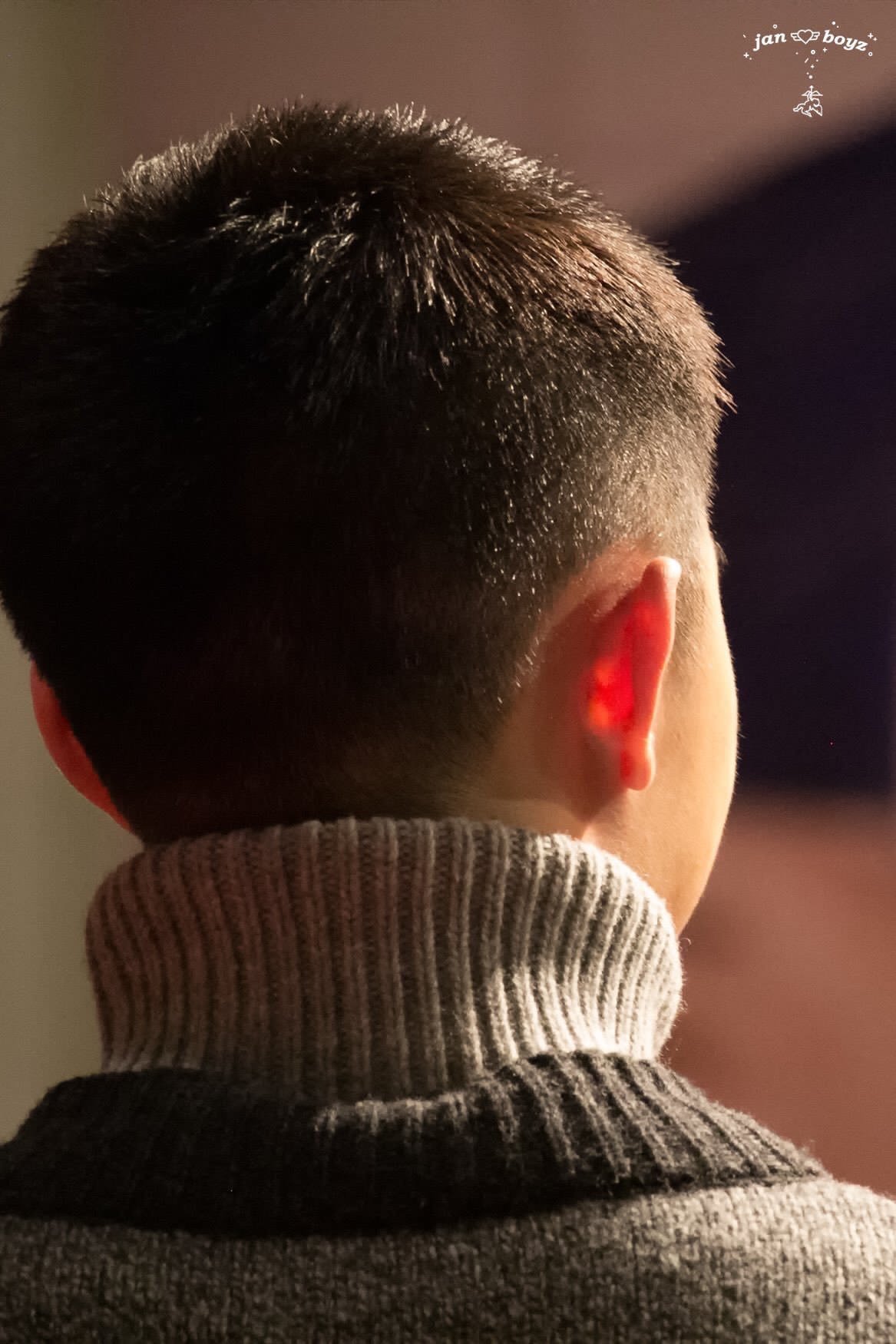 [잡담] 나같아도 도경수 얼빡갈길거 같음.. 이거 보면 이해 돼 | 인스티즈