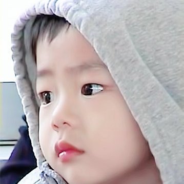 [잡담] 누구 애기때 사진이게?? | 인스티즈