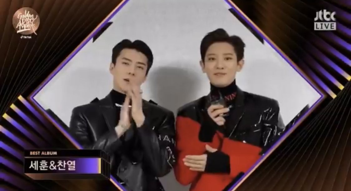 엑소 막콘날 찍은 브이씨알 캡쳐보면 상 이름만 달라ㅋㅋㅋㅋㅋㅋ | 인스티즈