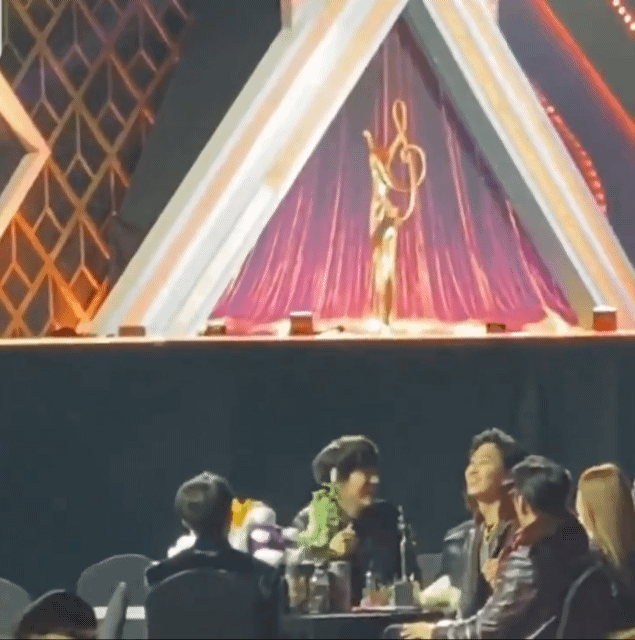 하성운 댄스퍼포상 탈때 슈주 볼사람 | 인스티즈