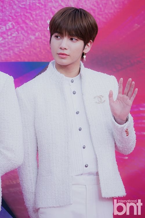 투바투 태현 기사사진 상태가......? | 인스티즈