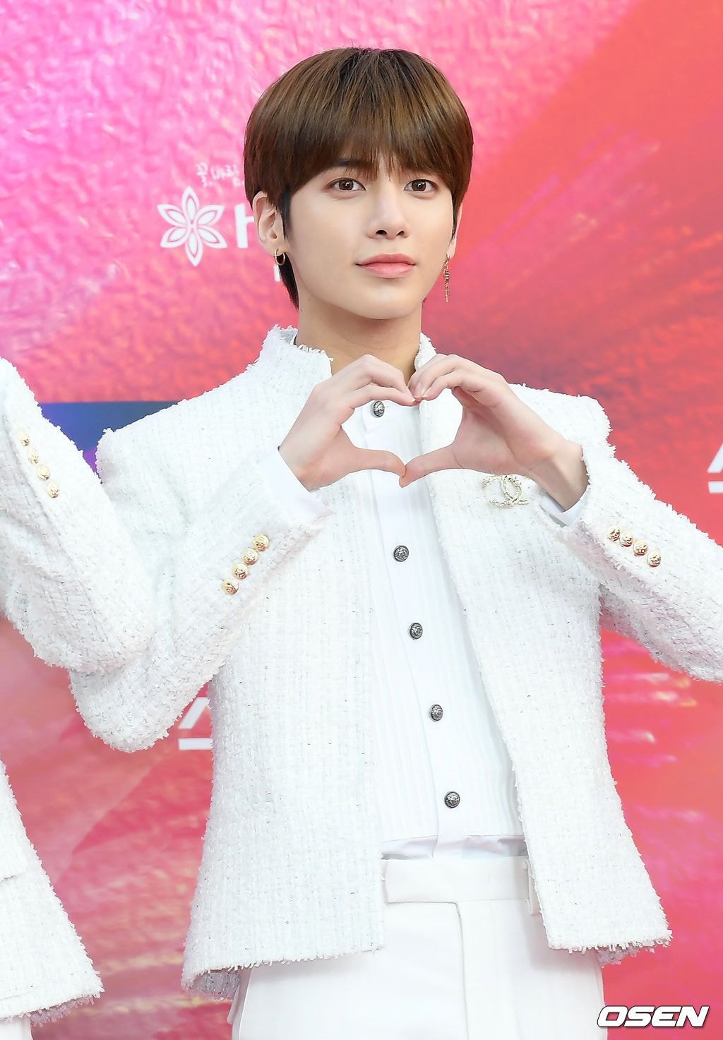 투바투 태현 기사사진 상태가......? | 인스티즈