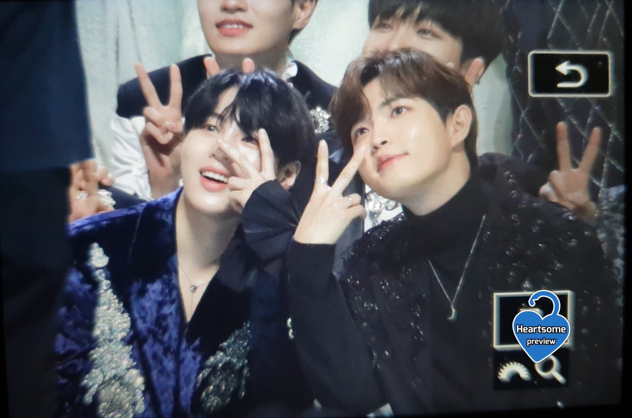 하성운 김재환 | 인스티즈