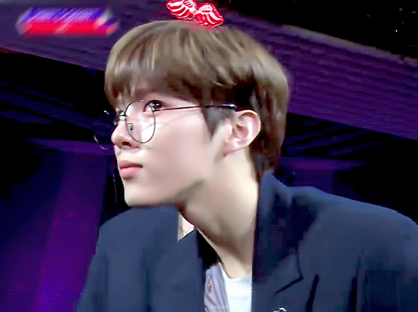 와 김우석 이 짤 숨막히게 잘생김 | 인스티즈