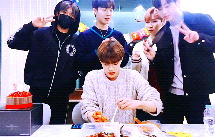 에이비식스 사랑해....나도 진심식스 멤버... | 인스티즈