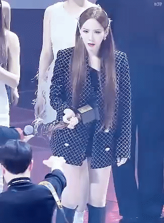 태연 부담스러운데 | 인스티즈