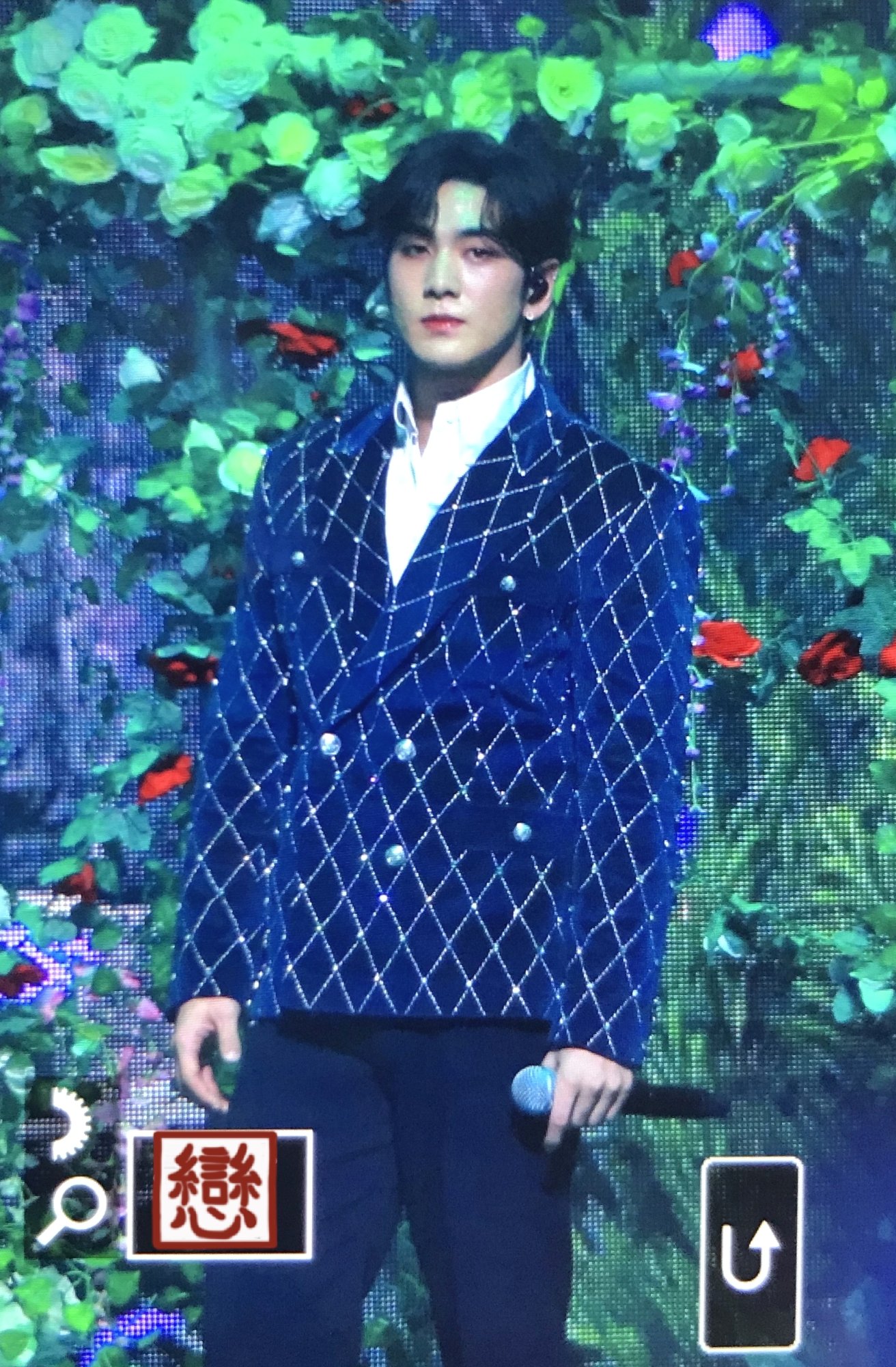 뉴이스트 서가대에서 처음으로 공개된 무대 어제 했는데 강동호 | 인스티즈