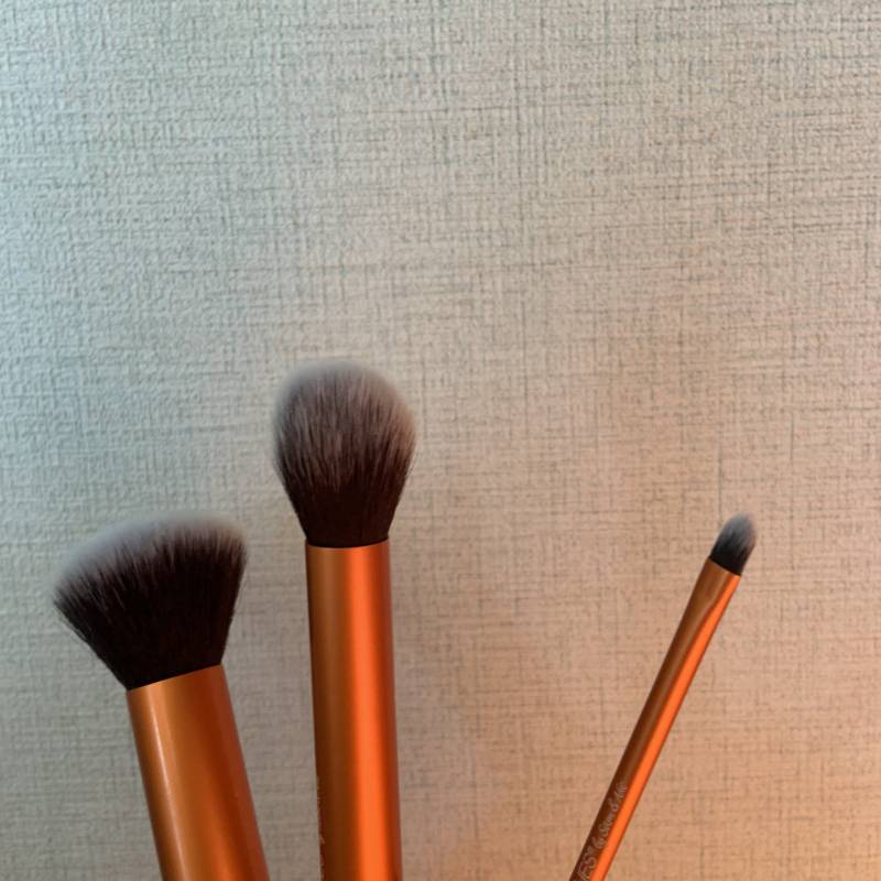 도대체 이런 브러쉬는 어디에 써야 잘썼다고 소문이 날까 | 인스티즈