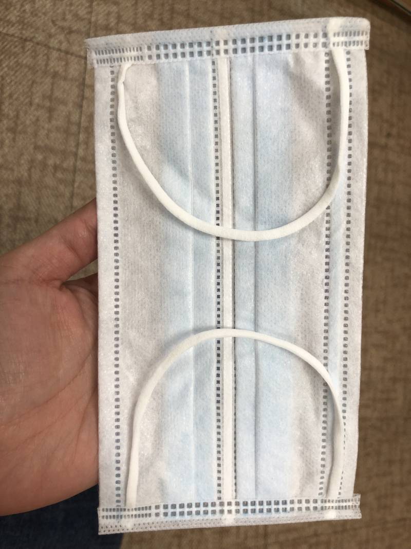 이 마스크는 어디가 바깥쪽인지??? | 인스티즈