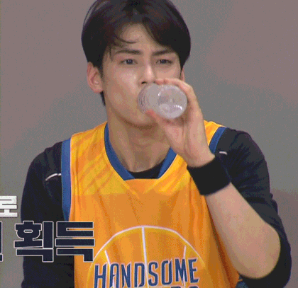 운동하고 땀범벅이 됐는데 더 잘생겨지는게 말이되나? | 인스티즈